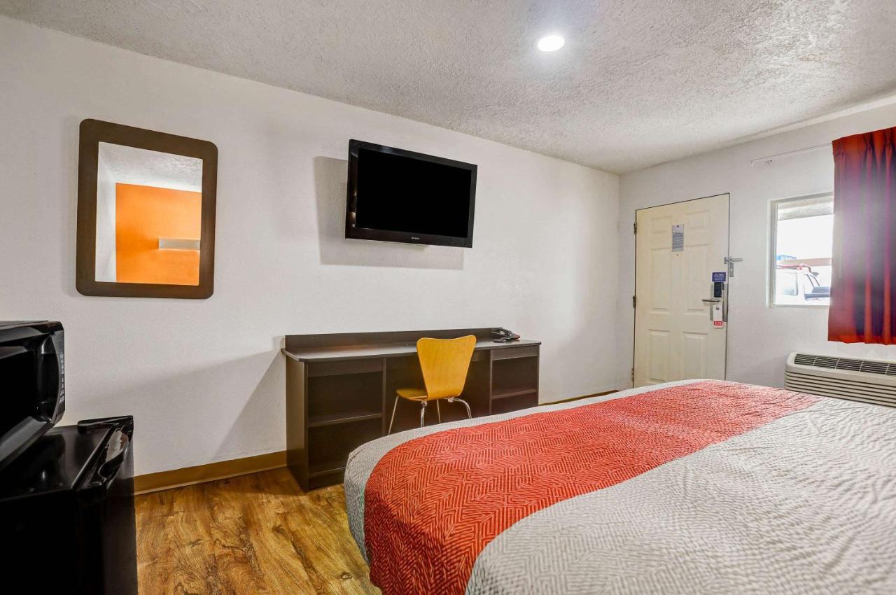 Motel 6-Clovis, Nm Zewnętrze zdjęcie
